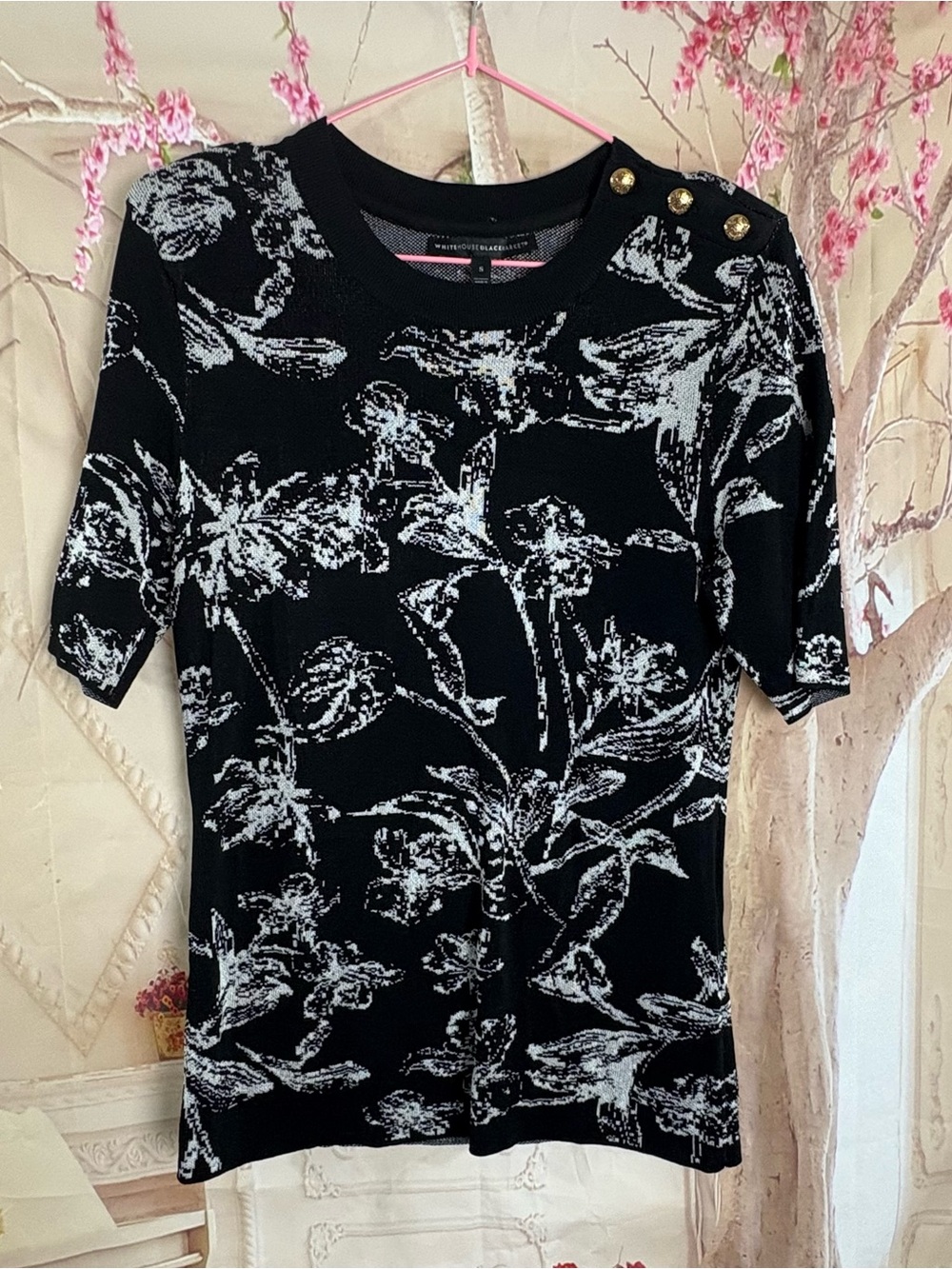 White House Black Market Black & White Floral Button-Shoulder Top - Picture 2 of 9